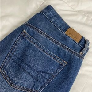 American Eagle jeans size 4